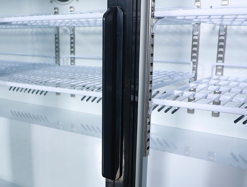 Barkühlschrank - 1340mm - 250 Liter -Schiebetüren - Schwarz